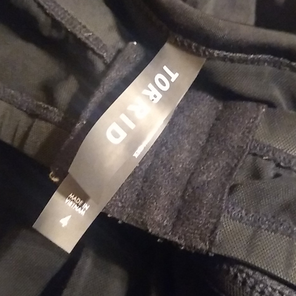 TORRID Ruffle Swim Suit - Picture 5 of 5